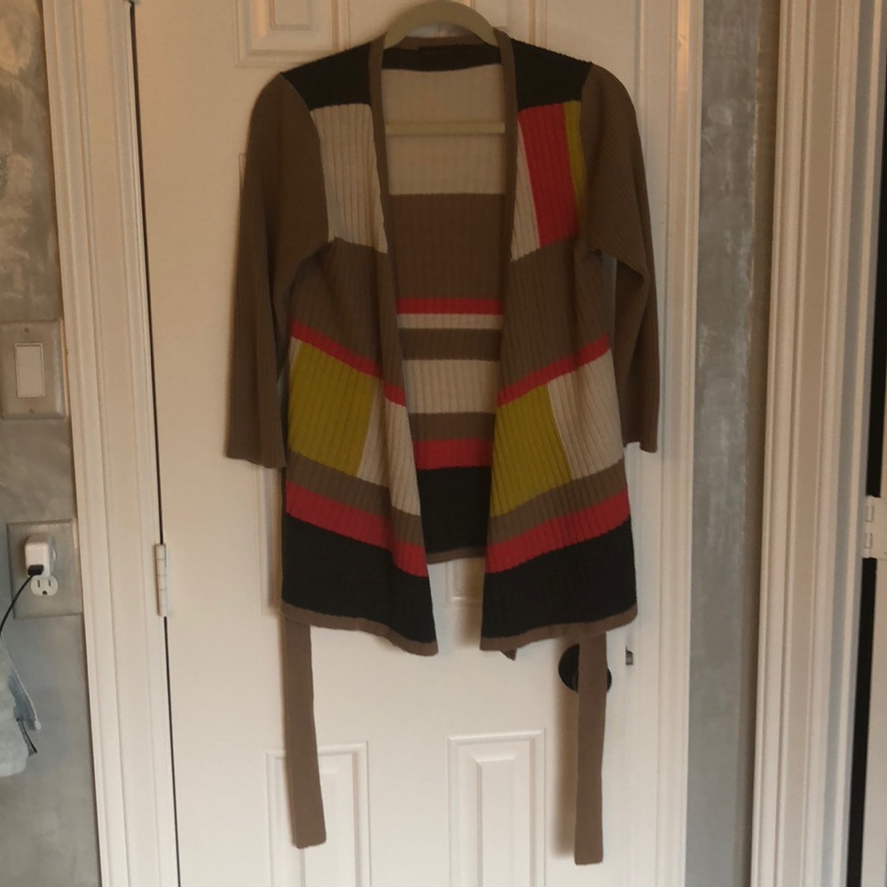 Tie sweater